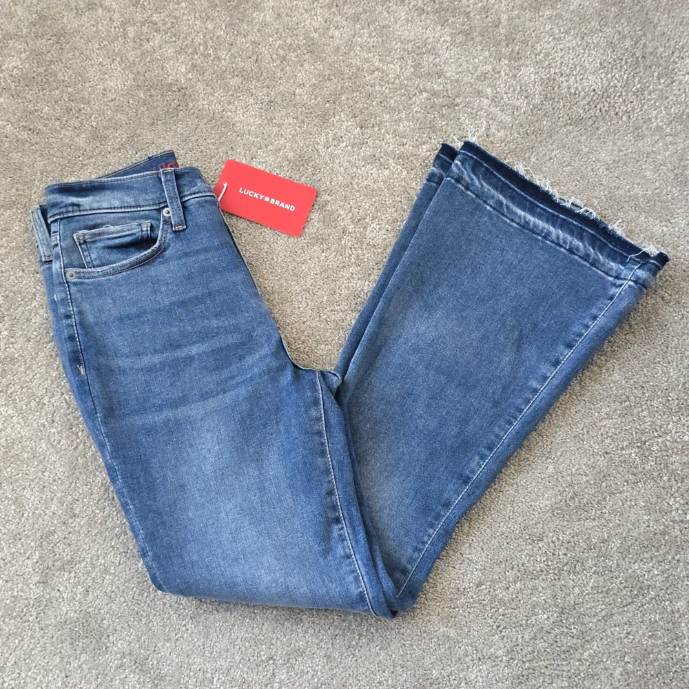 Lucky Brand Stevie High Rise Flare Jeans 6 NWT - Picture 9 of 10
